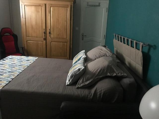 Le Carabiol - Chambre D'Hote Saint Julien Les Rosiers Екстериор снимка